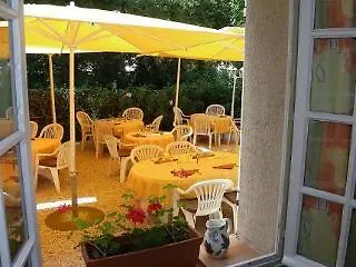 Human Hotel Restaurant Park Villecroze 2*,
